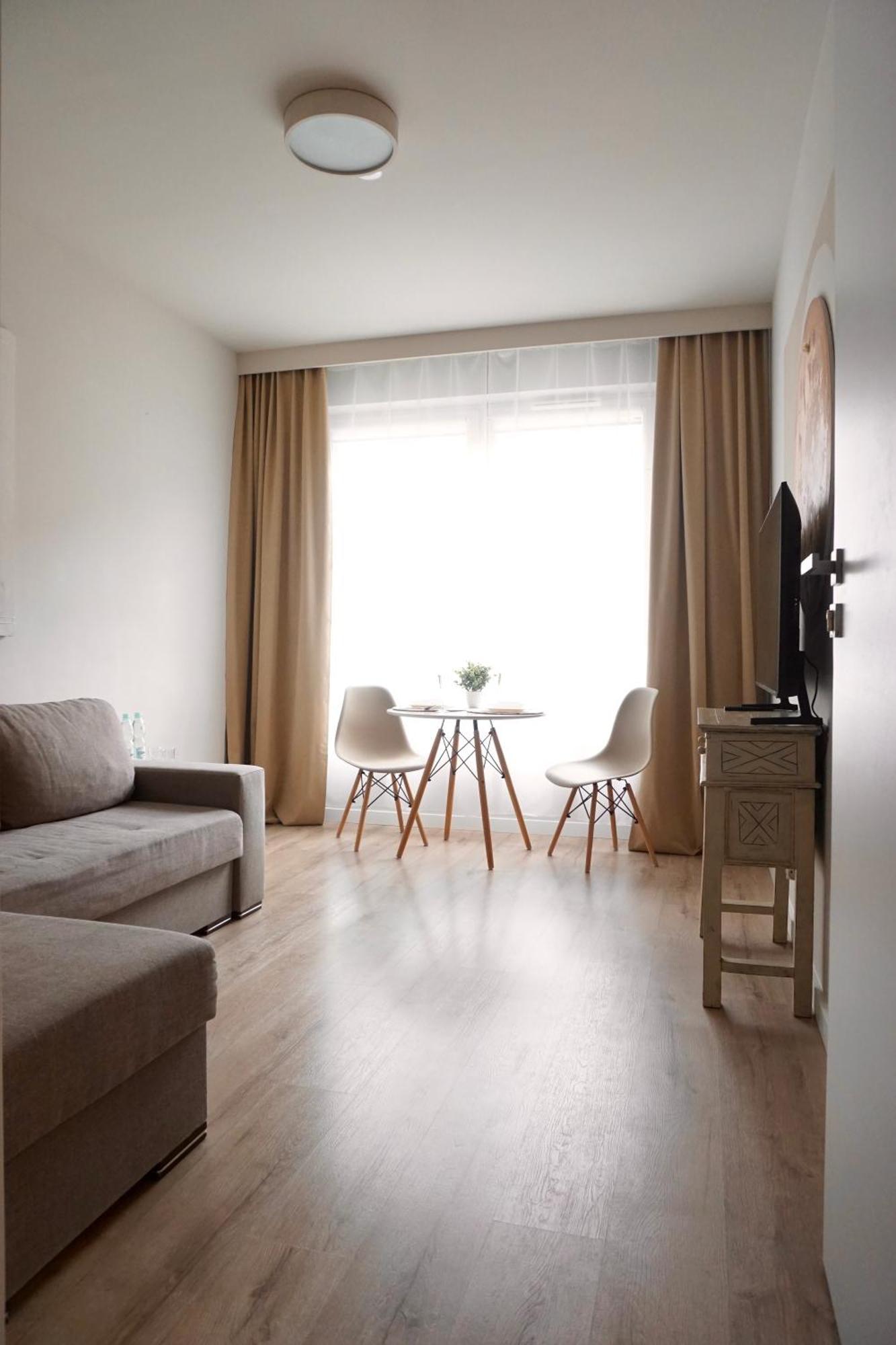 Komputerowa Apartments Airport And Business District Warszawa Eksteriør bilde